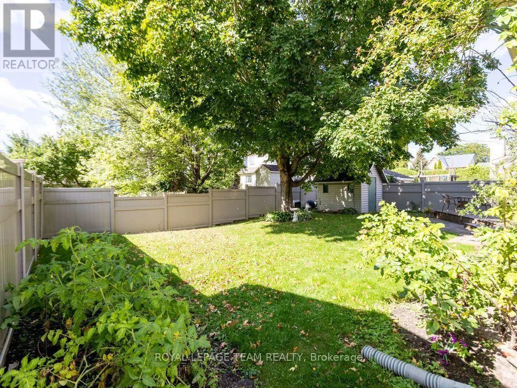 48 DELAMERE DRIVE
