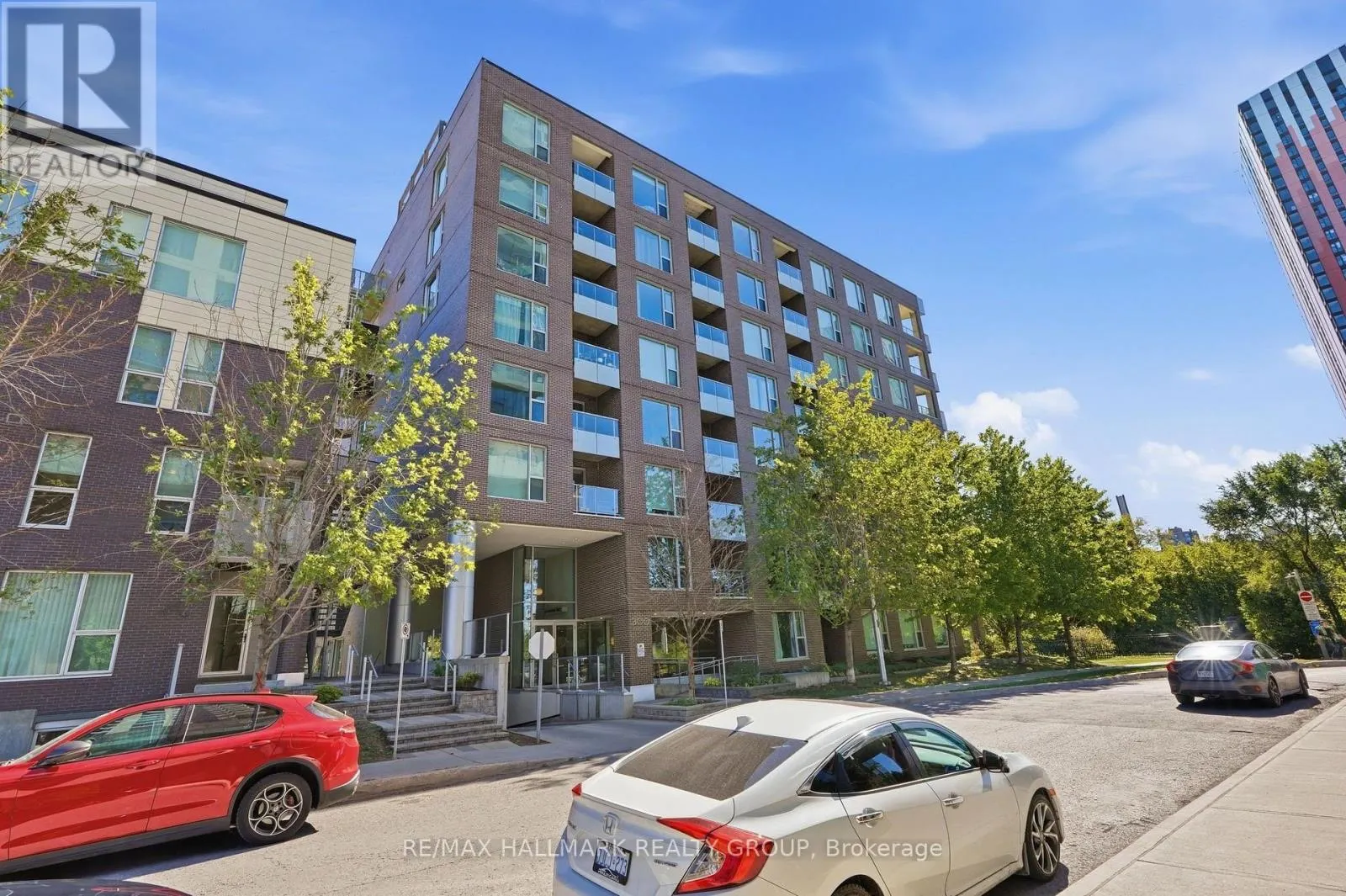 324 - 300C LETT STREET