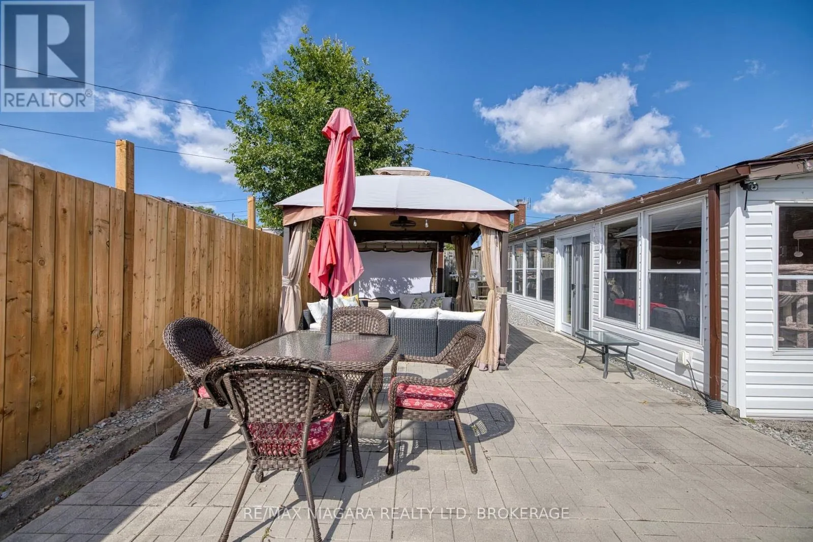 121 GARON AVENUE