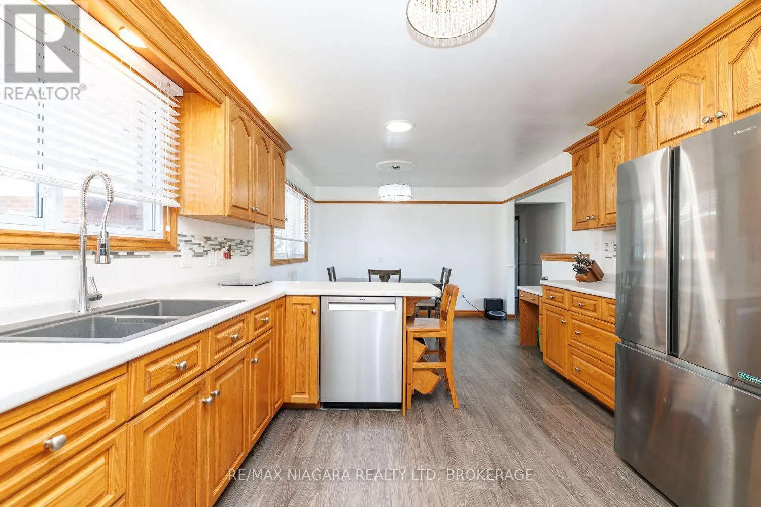 121 GARON AVENUE