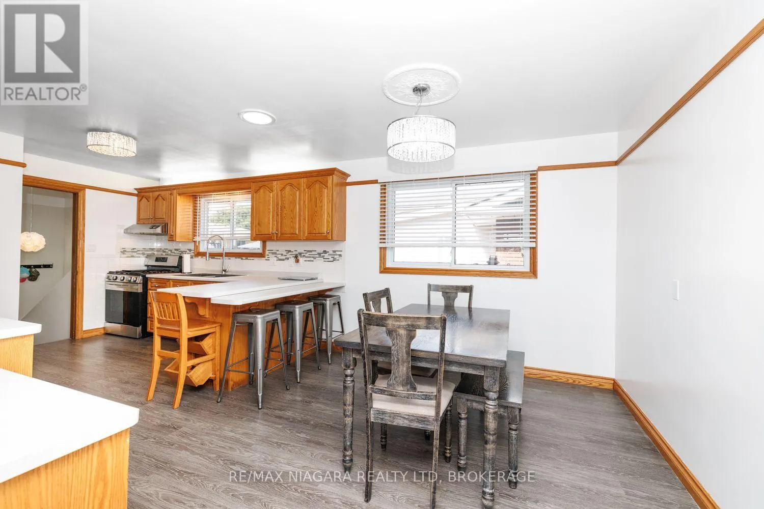 121 GARON AVENUE