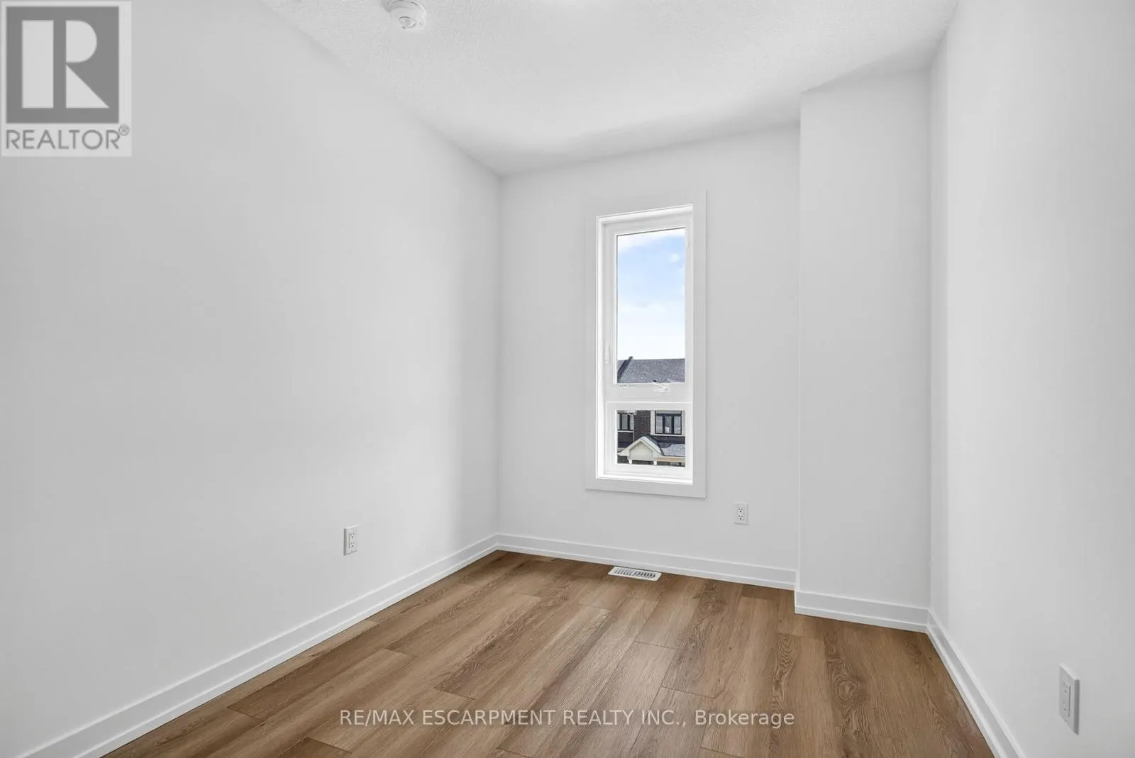 55 GREAT FALLS BOULEVARD