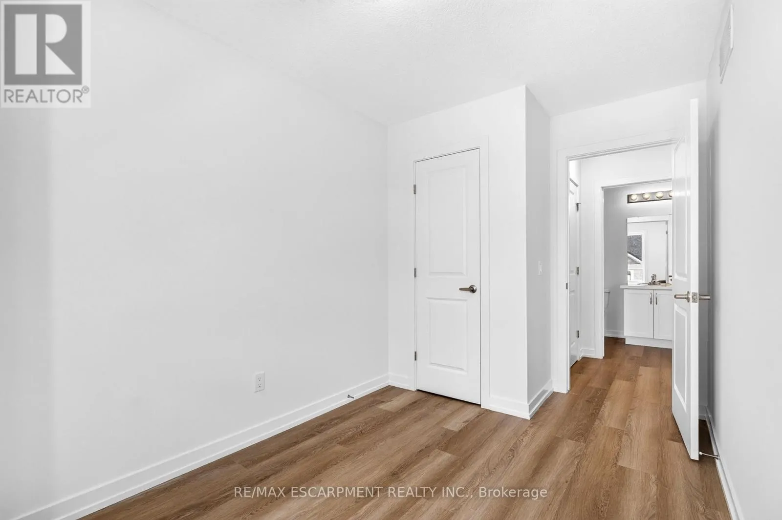 55 GREAT FALLS BOULEVARD