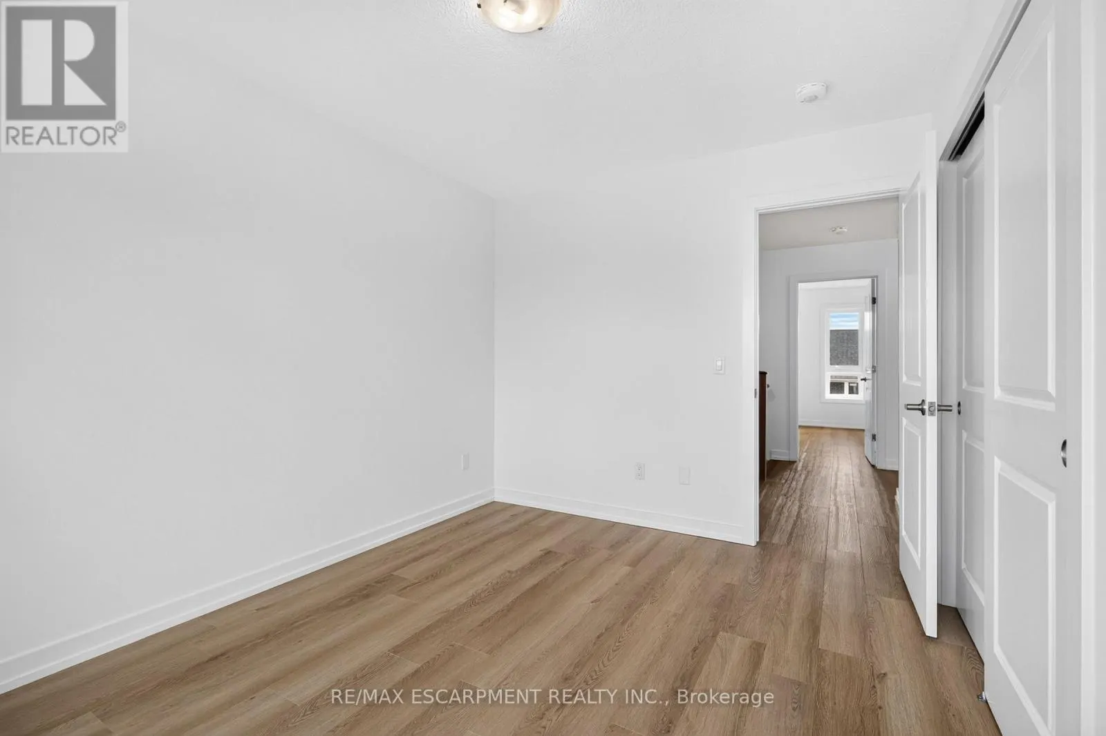 55 GREAT FALLS BOULEVARD