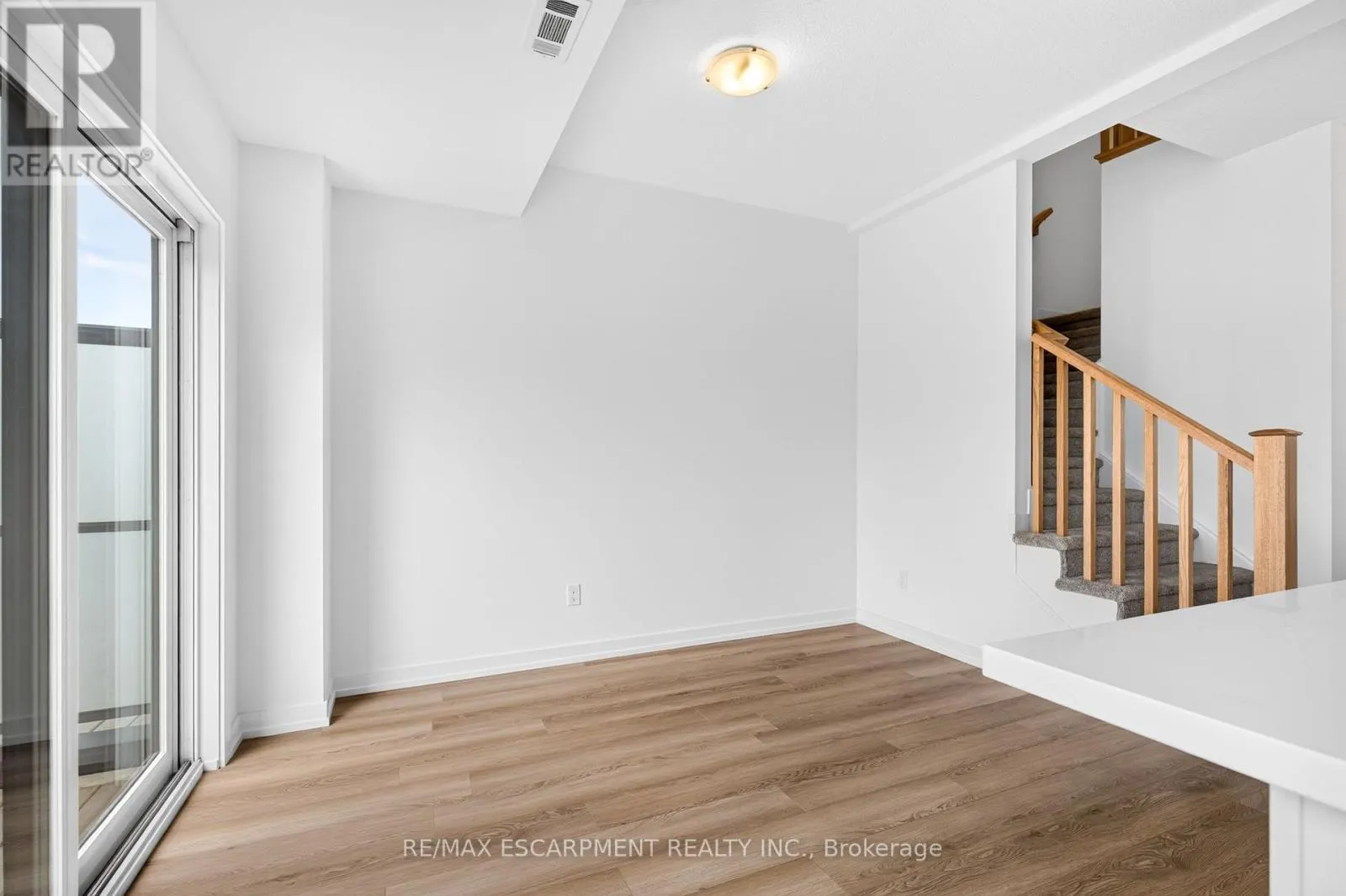 55 GREAT FALLS BOULEVARD