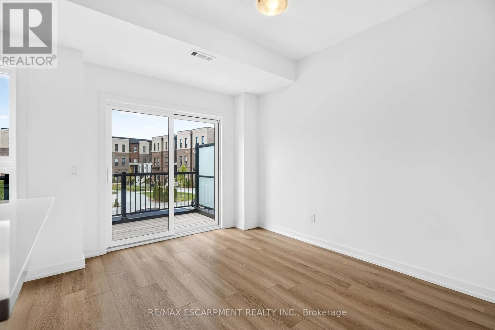 55 GREAT FALLS BOULEVARD