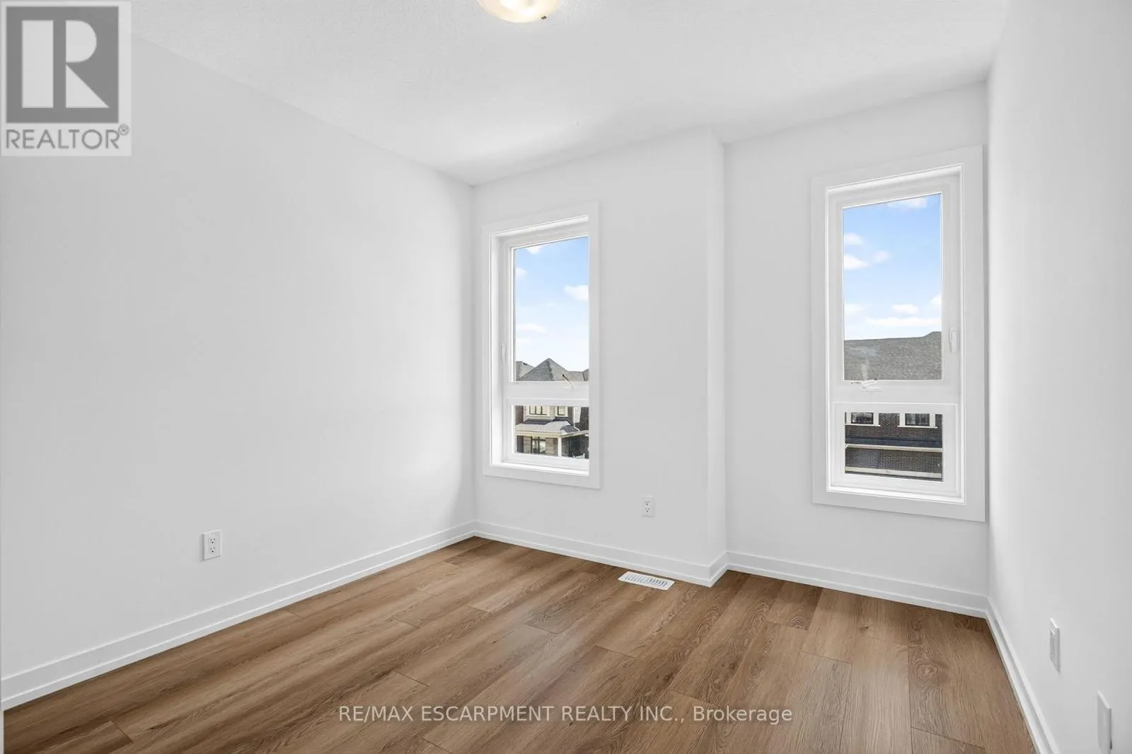 55 GREAT FALLS BOULEVARD