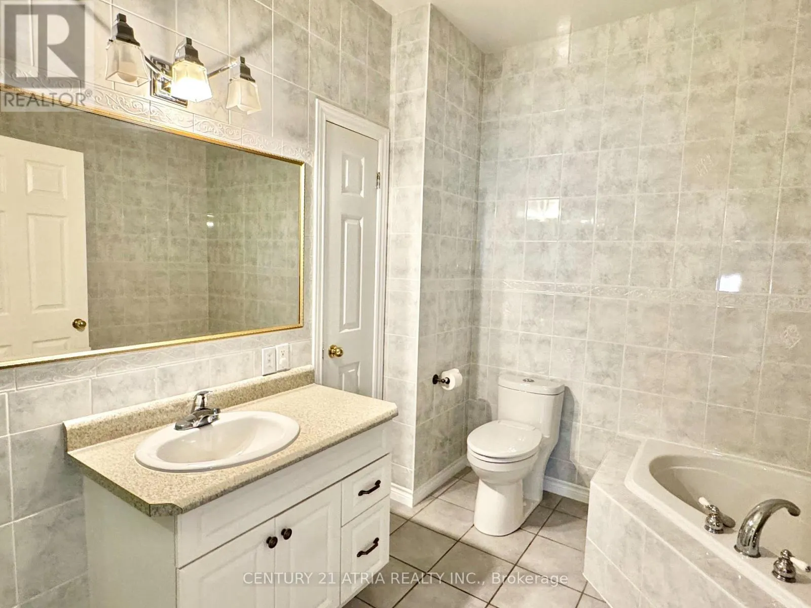 1688 KEPPLER CRESCENT