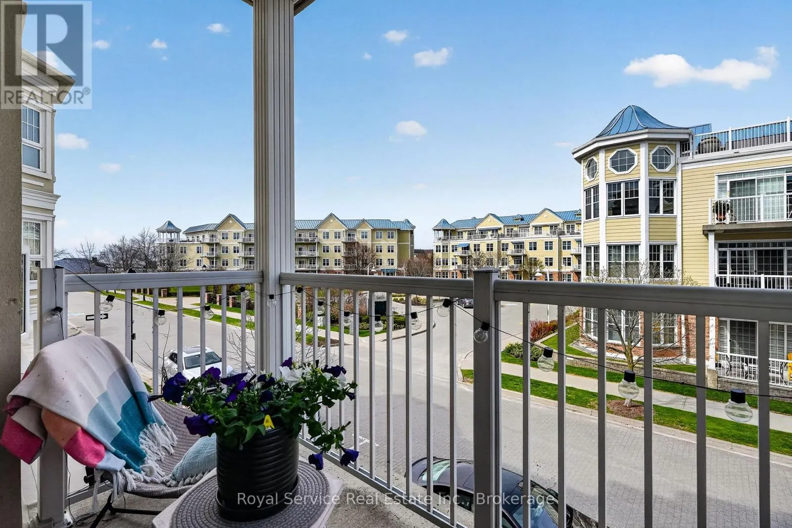 206 - 148 THIRD STREET #206