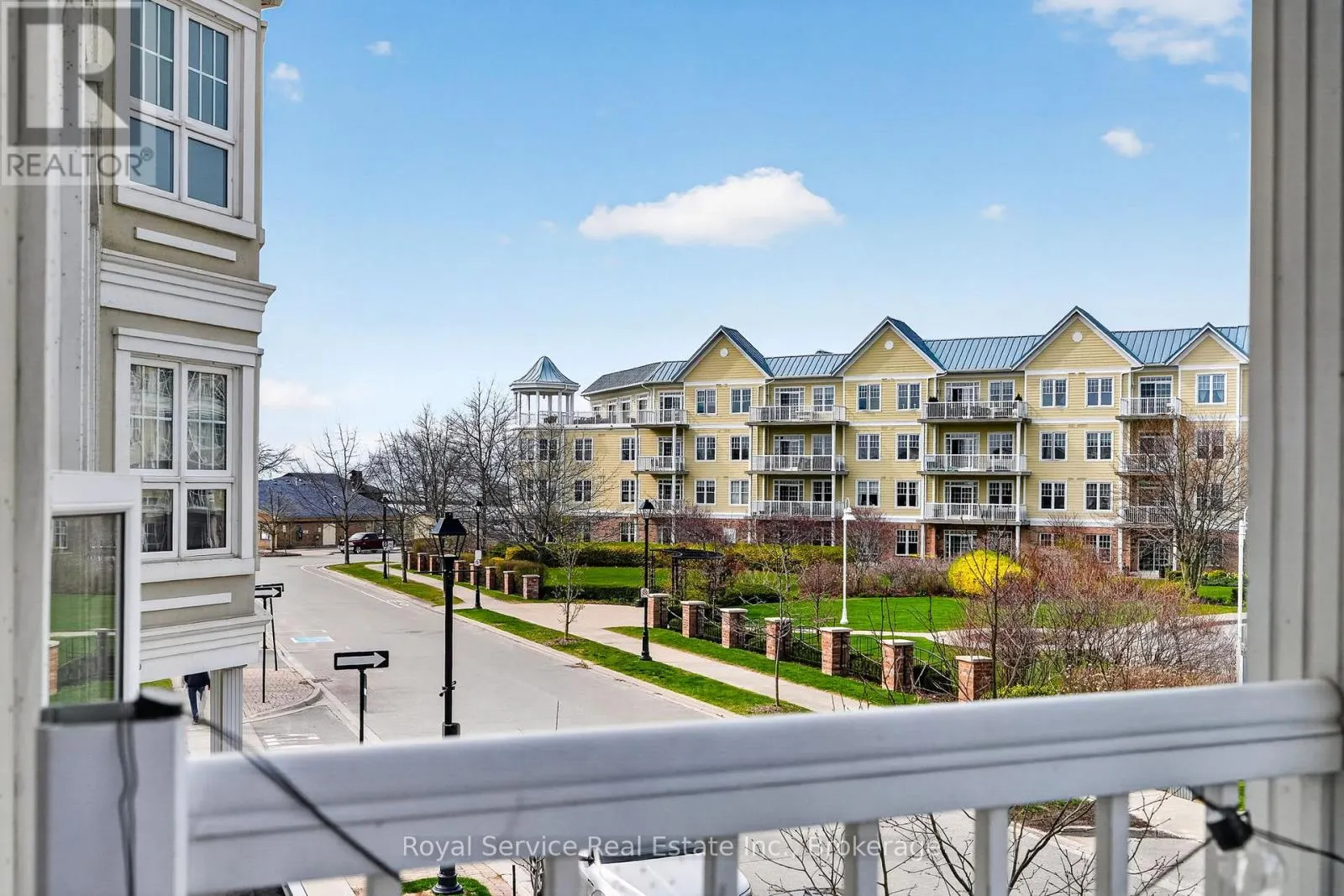 206 - 148 THIRD STREET #206