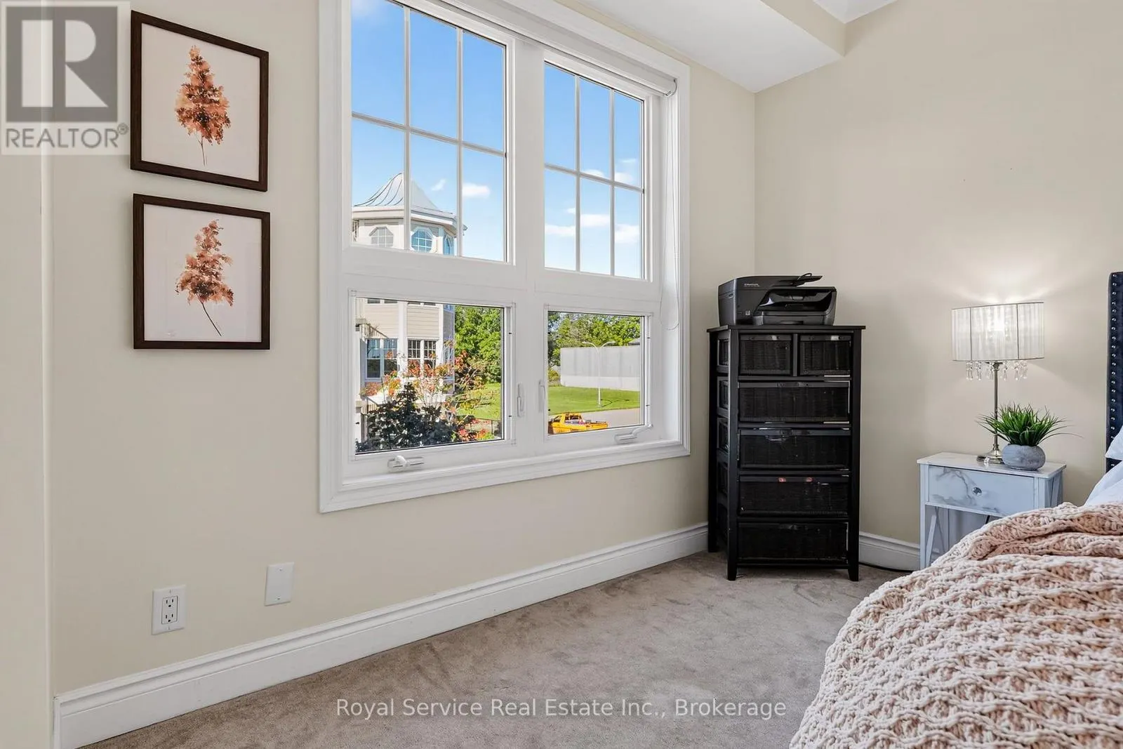 206 - 148 THIRD STREET #206