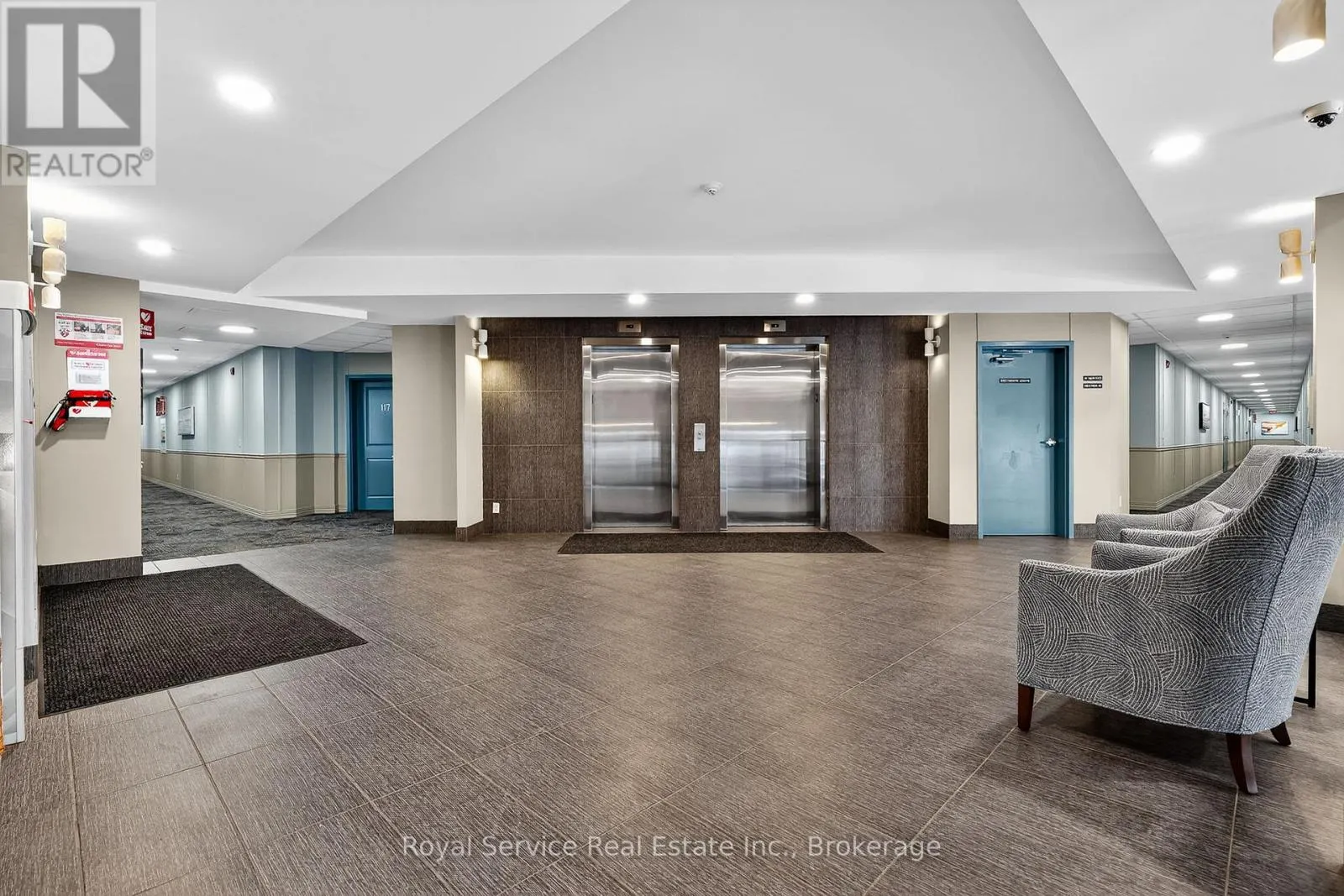 206 - 148 THIRD STREET #206