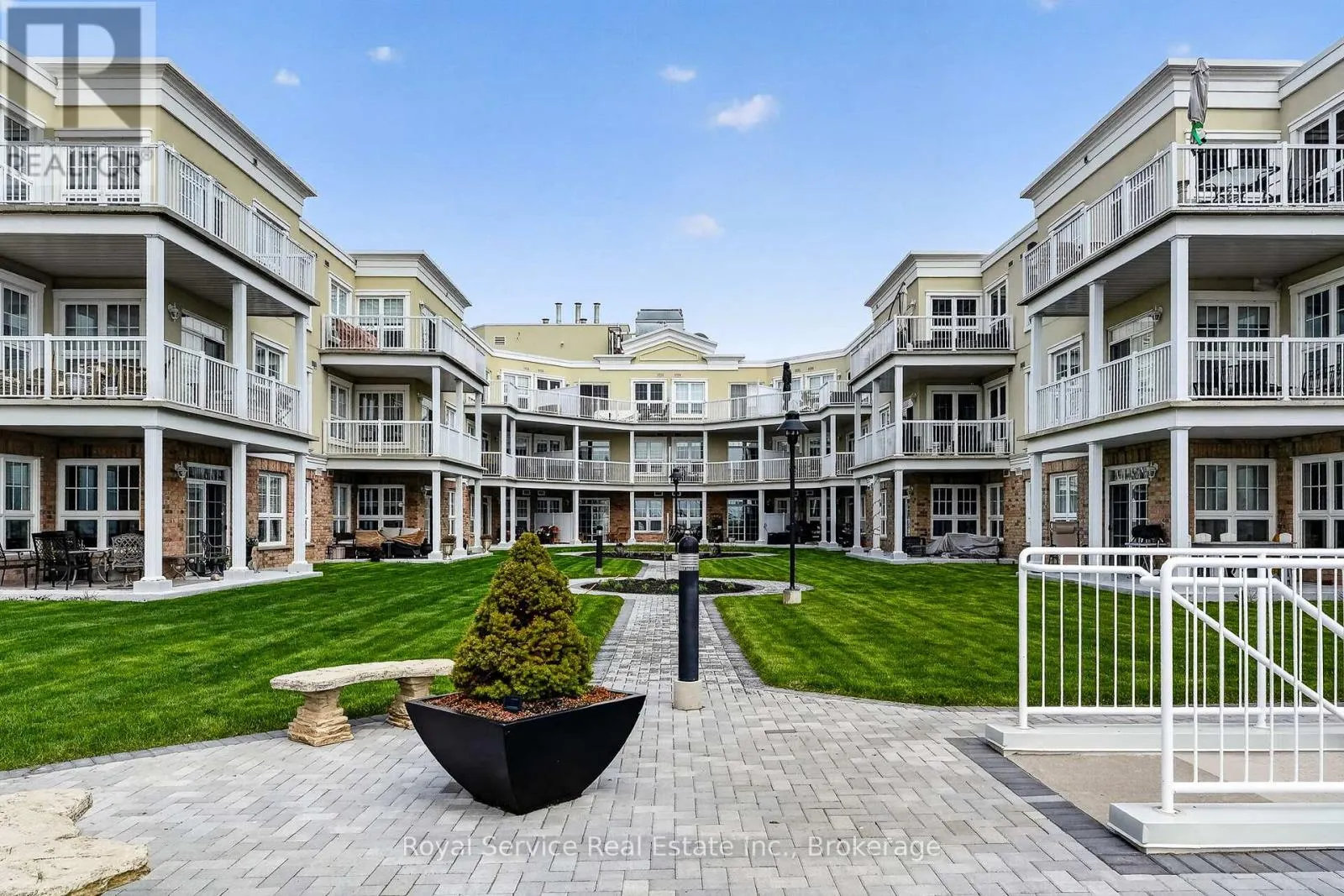 206 - 148 THIRD STREET #206