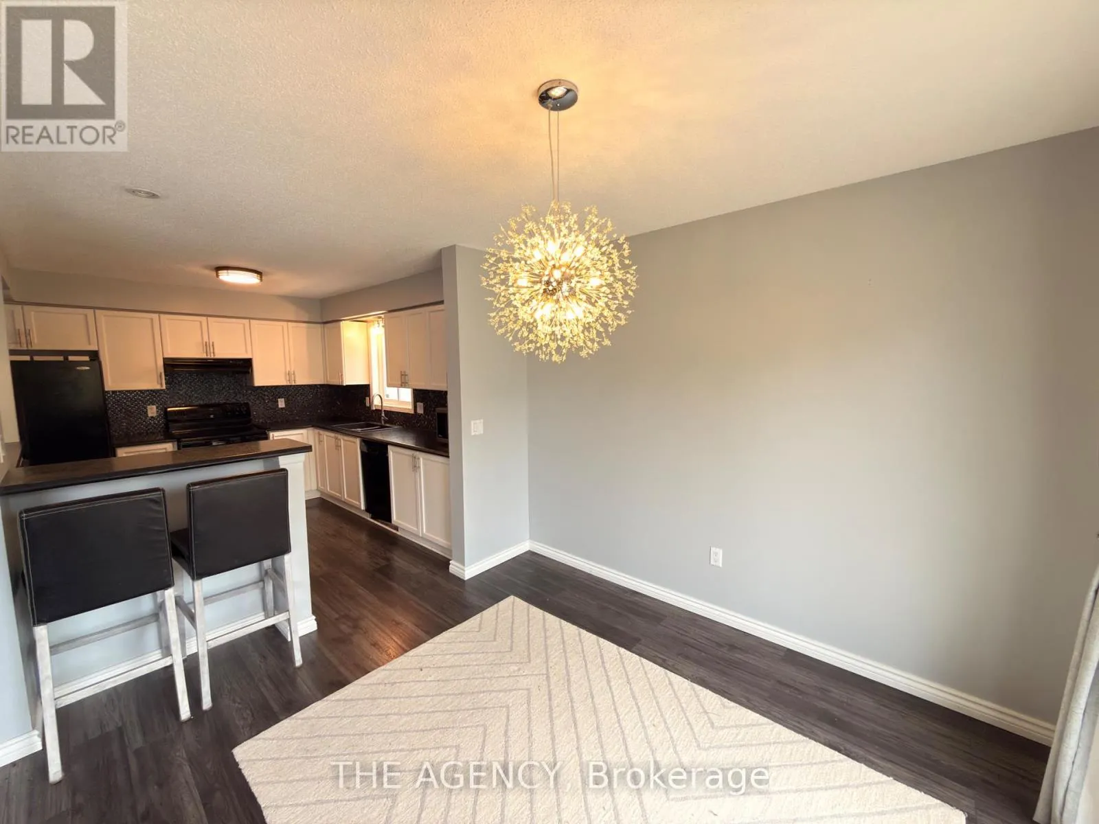 4 PORTER DRIVE