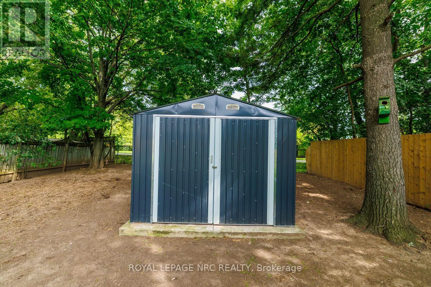 46 GRAYSTONE CRESCENT