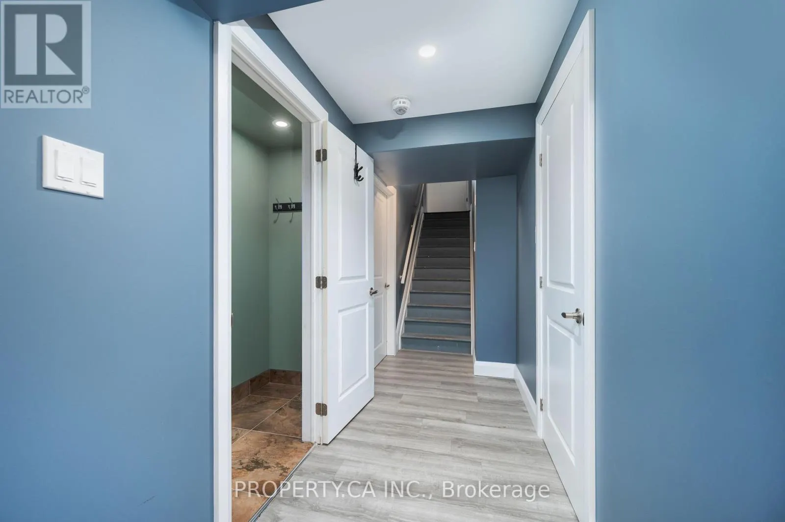 125 SWEETVALLEY DRIVE