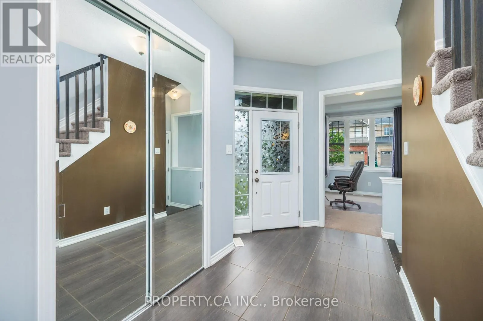 125 SWEETVALLEY DRIVE