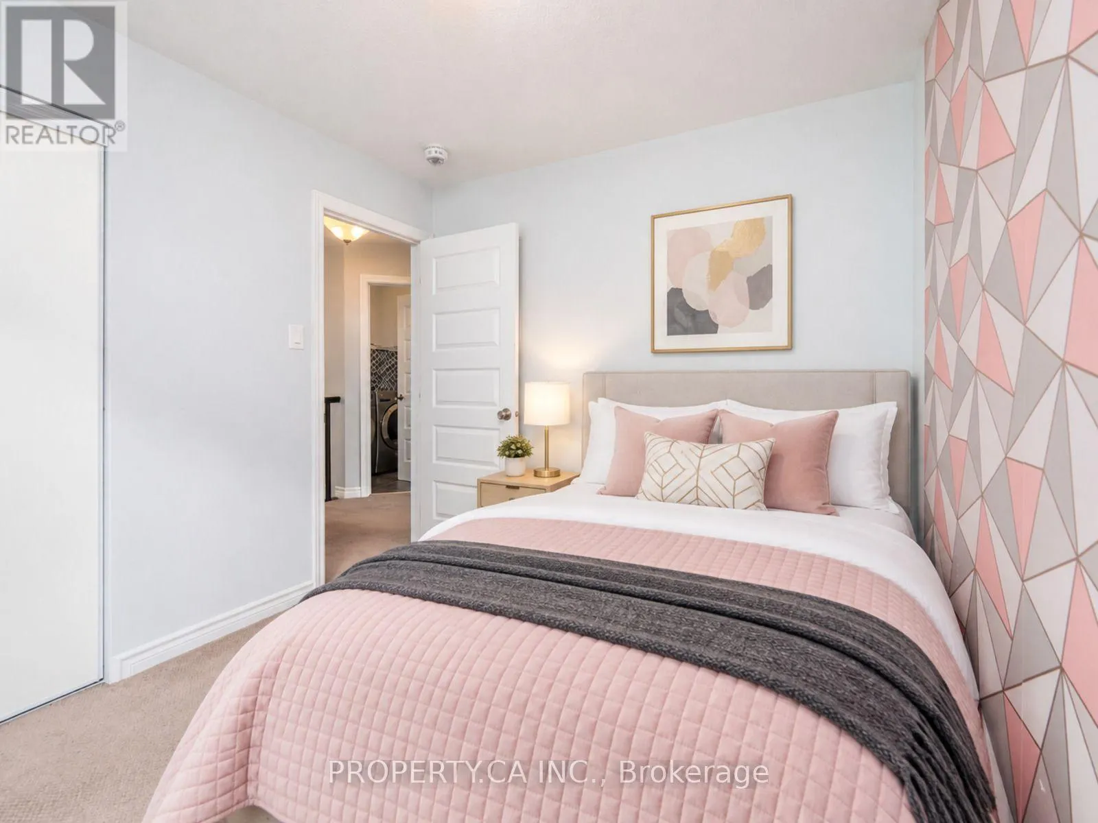 125 SWEETVALLEY DRIVE