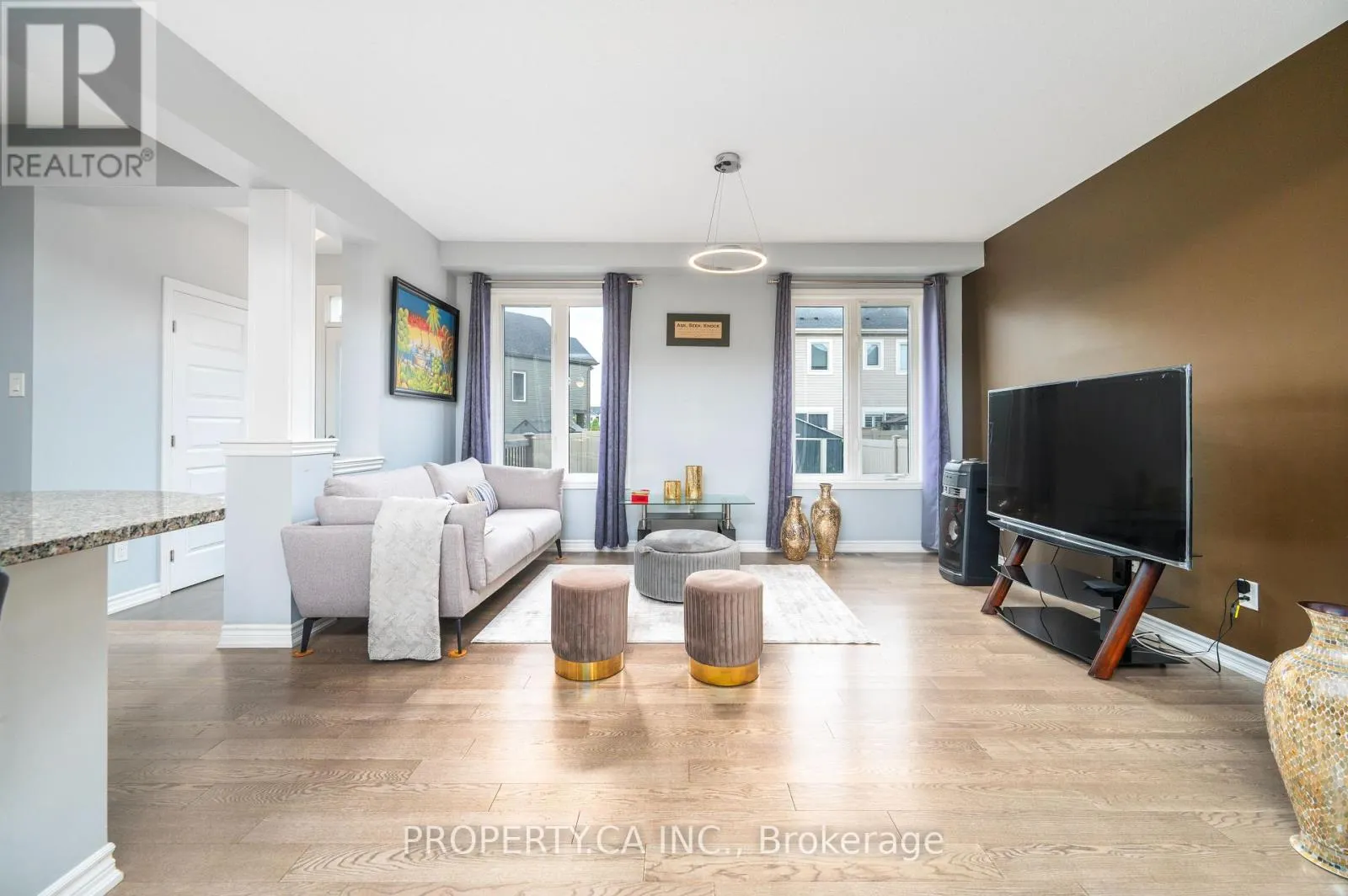 125 SWEETVALLEY DRIVE