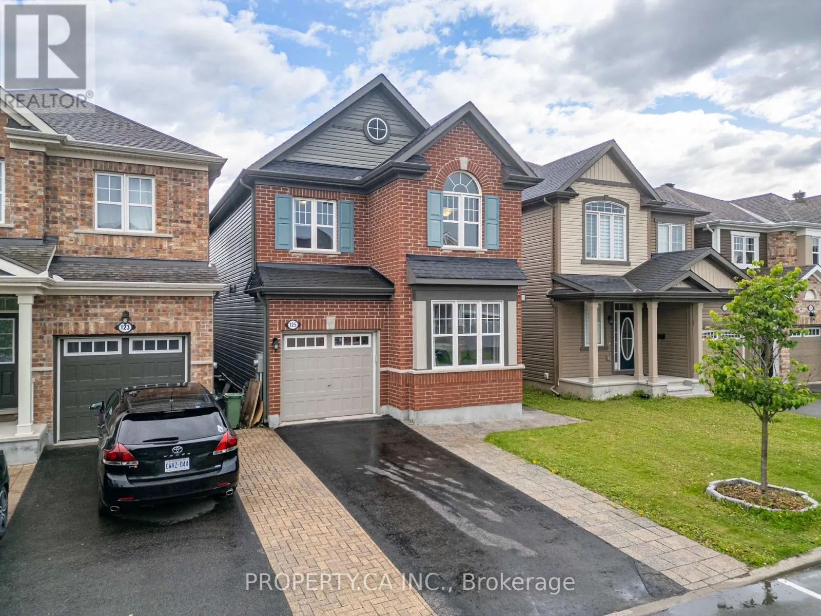 125 SWEETVALLEY DRIVE