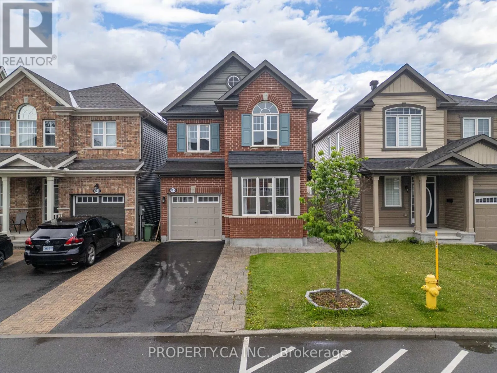 125 SWEETVALLEY DRIVE