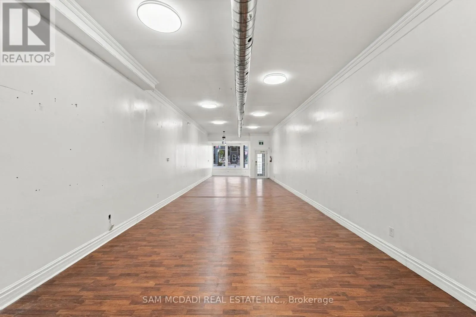A&B - 79 KING STREET W