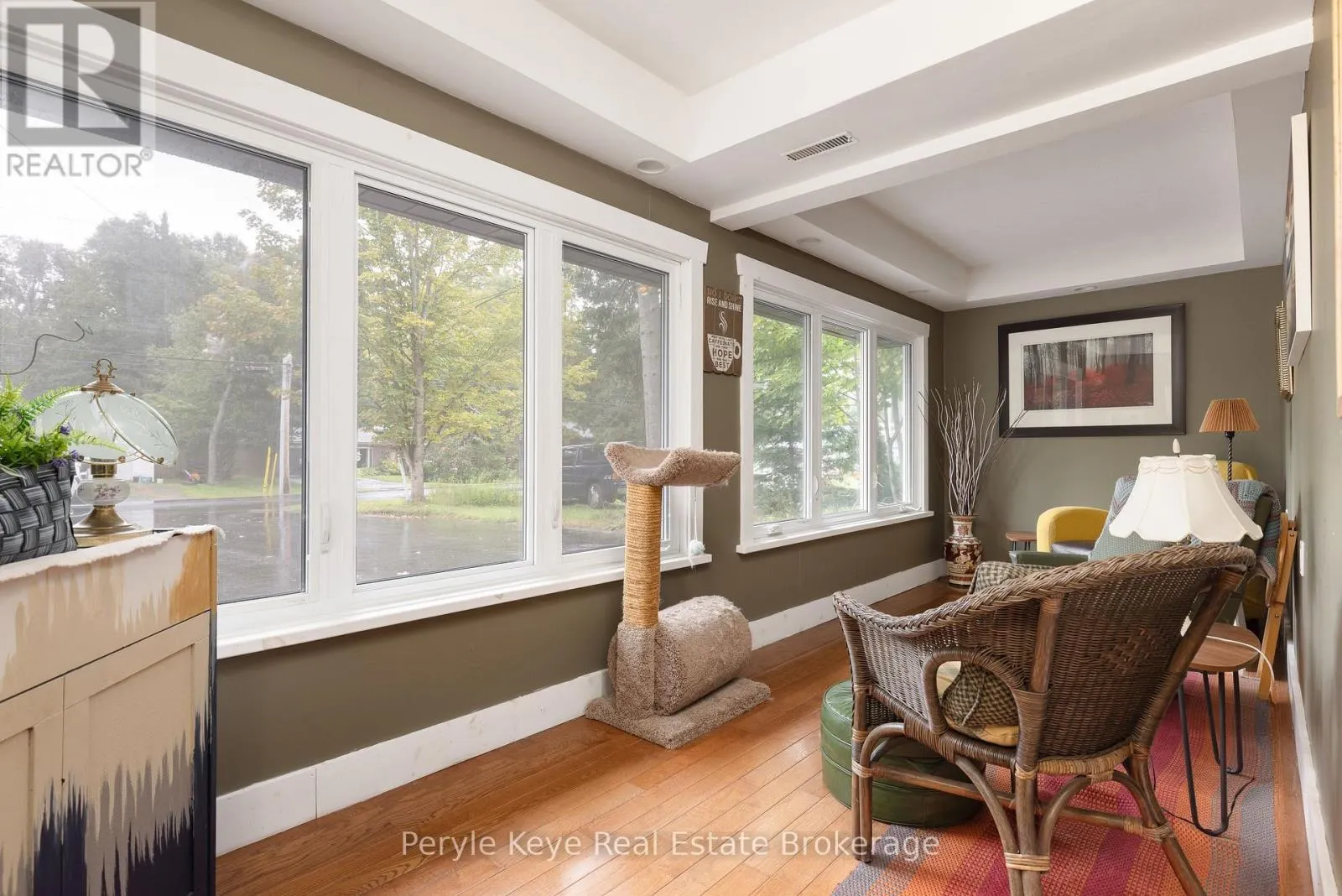 37 WOODLAND DRIVE