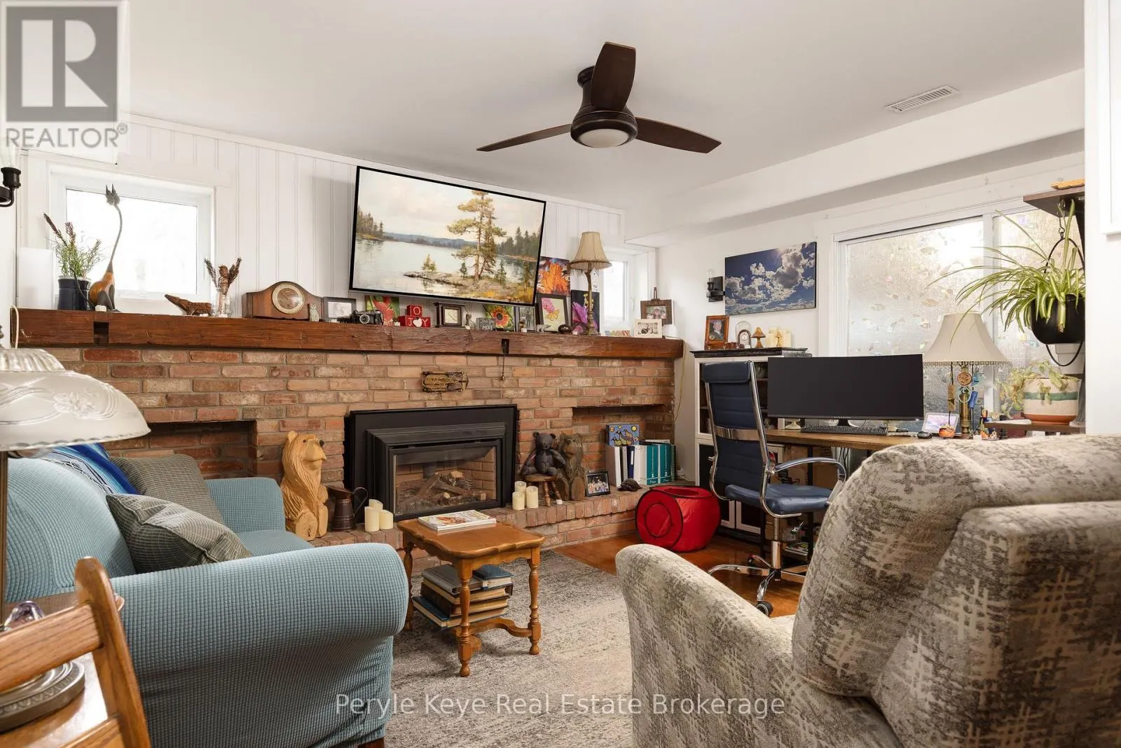 37 WOODLAND DRIVE