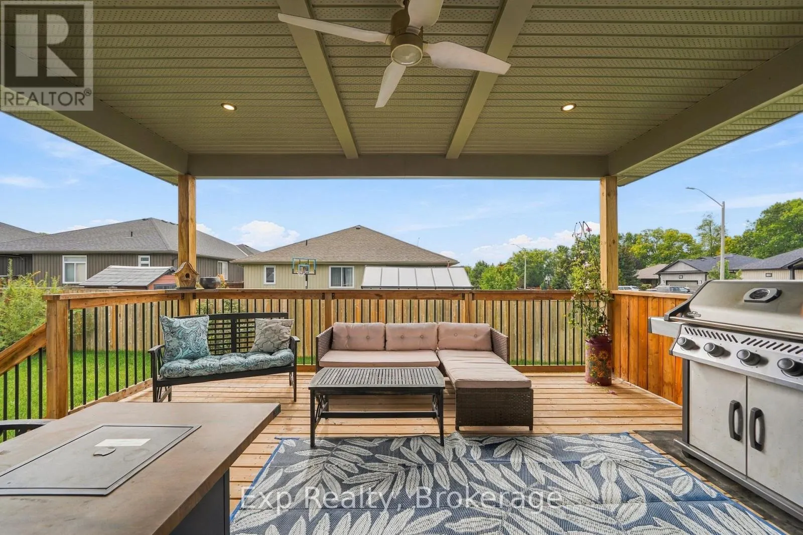 52 GAVIN CRESCENT