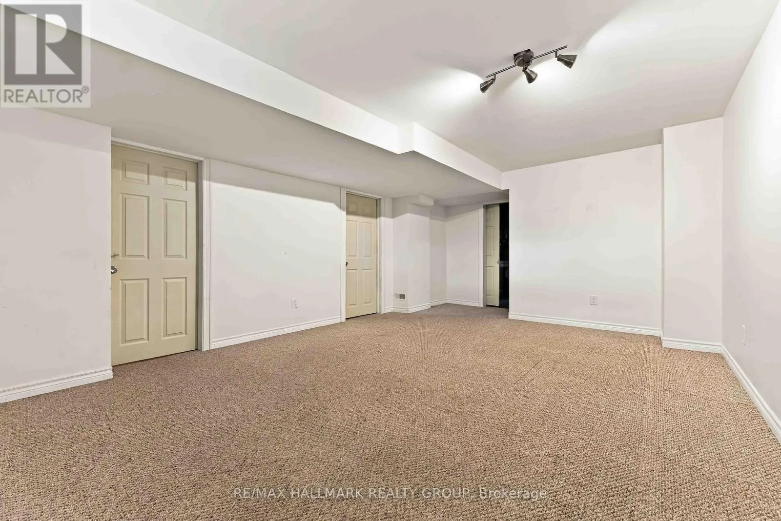 486 PAUL METIVIER DRIVE