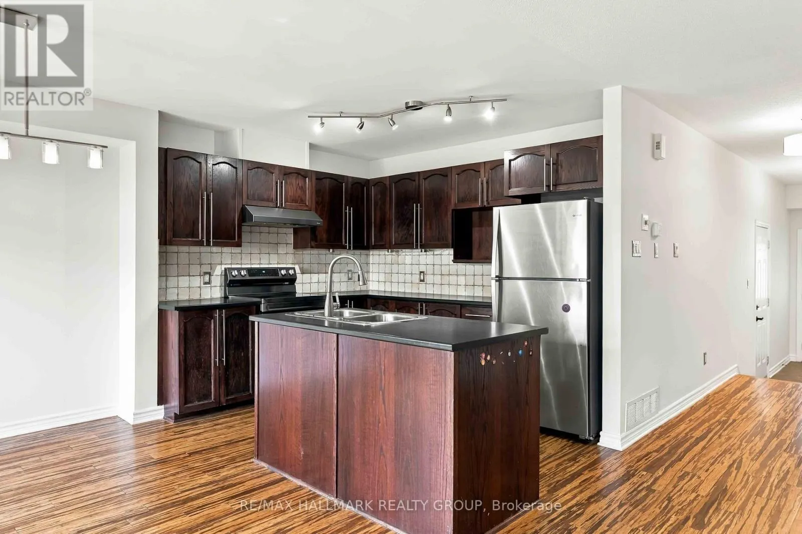 486 PAUL METIVIER DRIVE