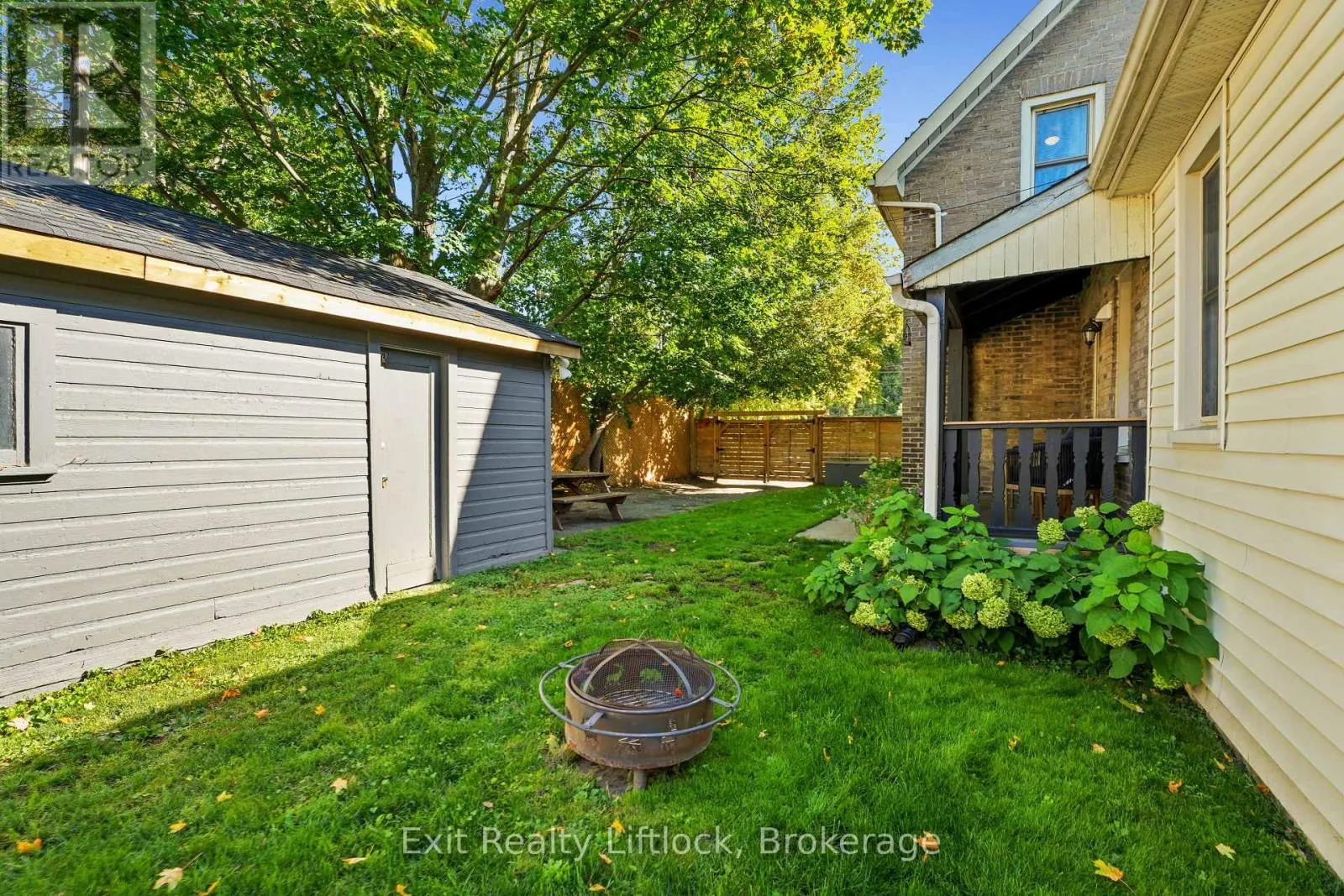 21 AYLMER STREET S