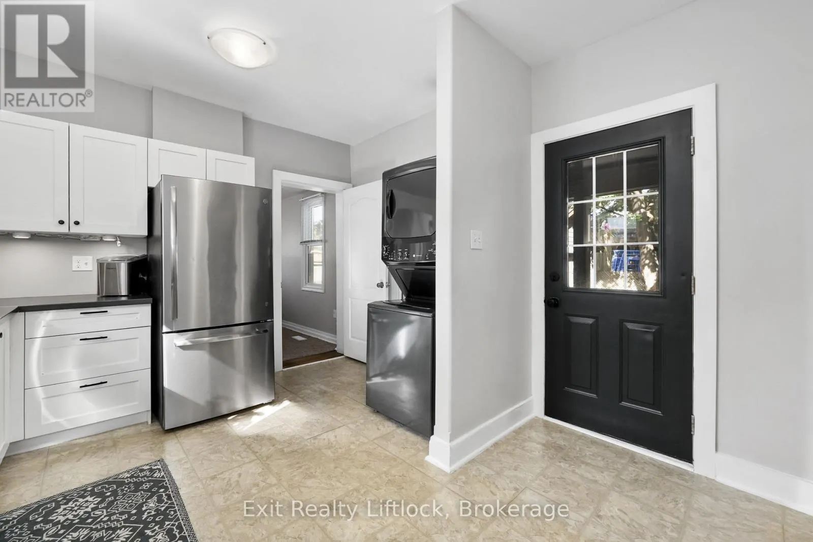 21 AYLMER STREET S