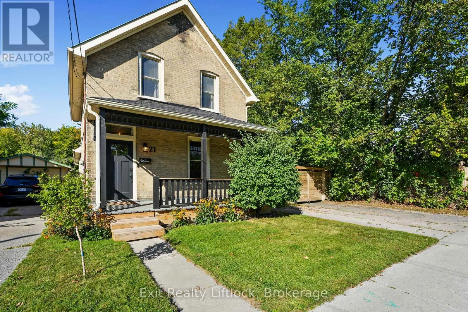 21 AYLMER STREET S