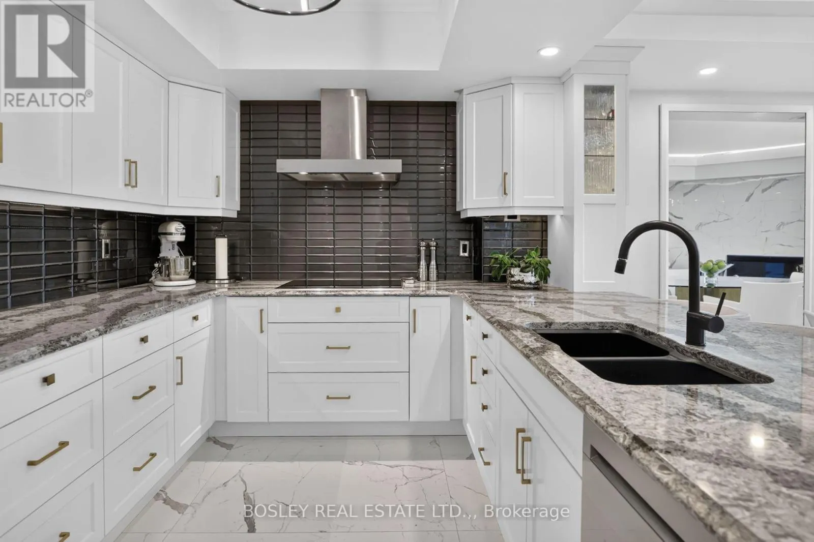 209 - 215 RICARDO STREET #209