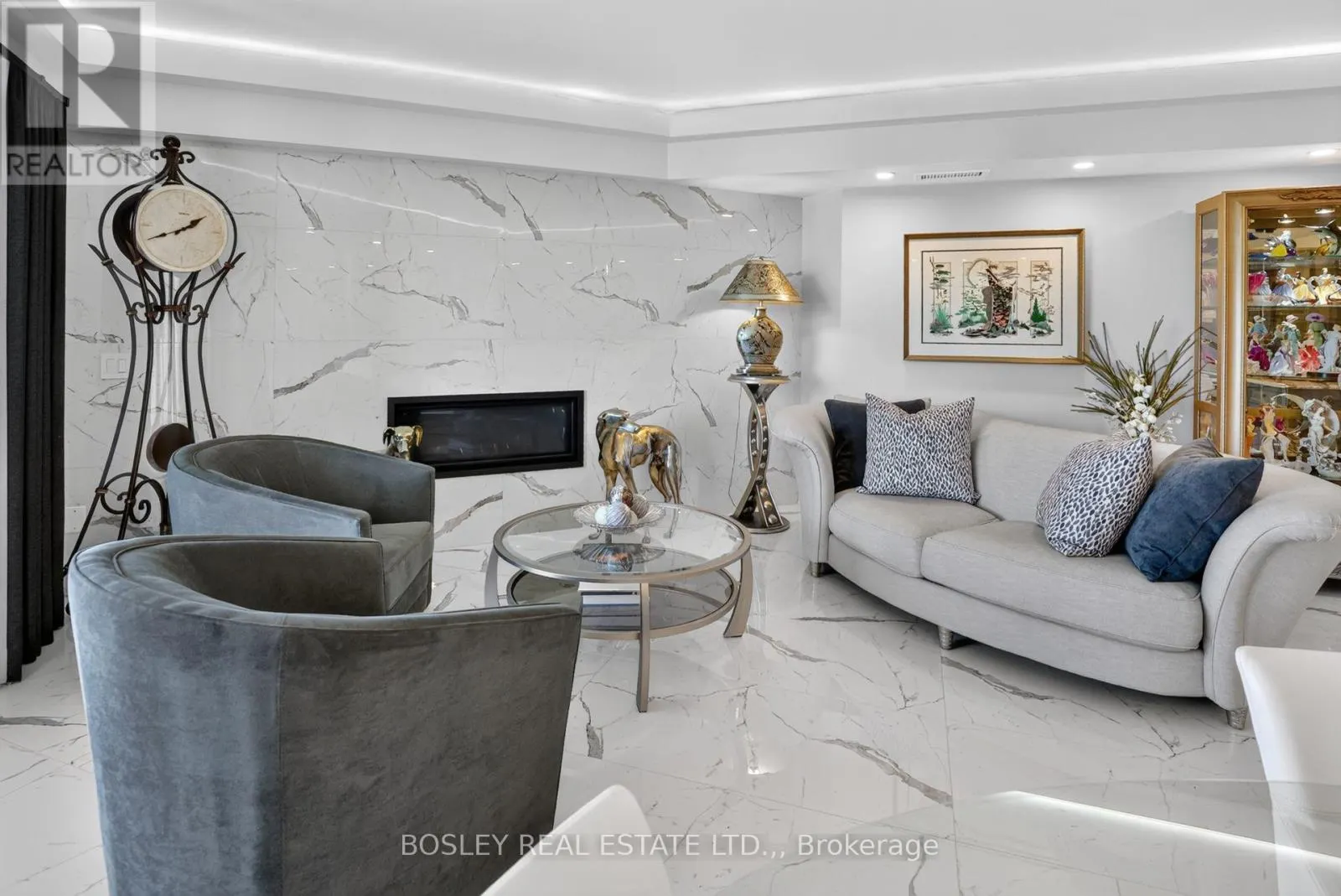 209 - 215 RICARDO STREET #209