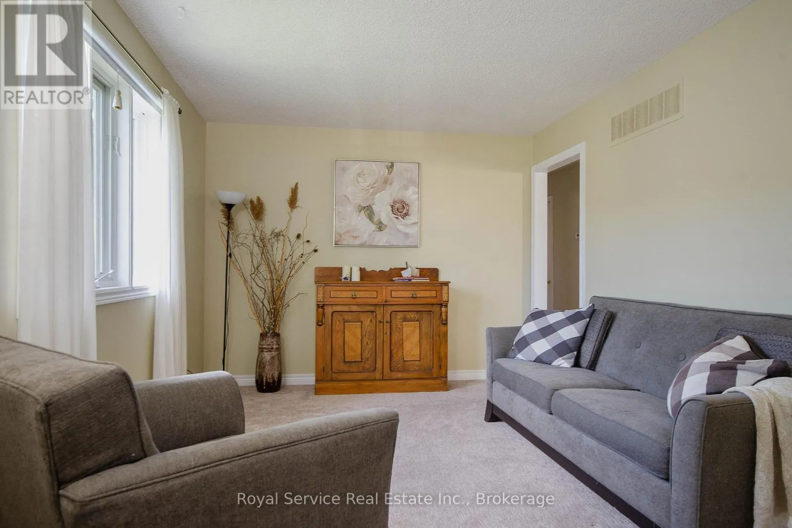 747 GREER CRESCENT