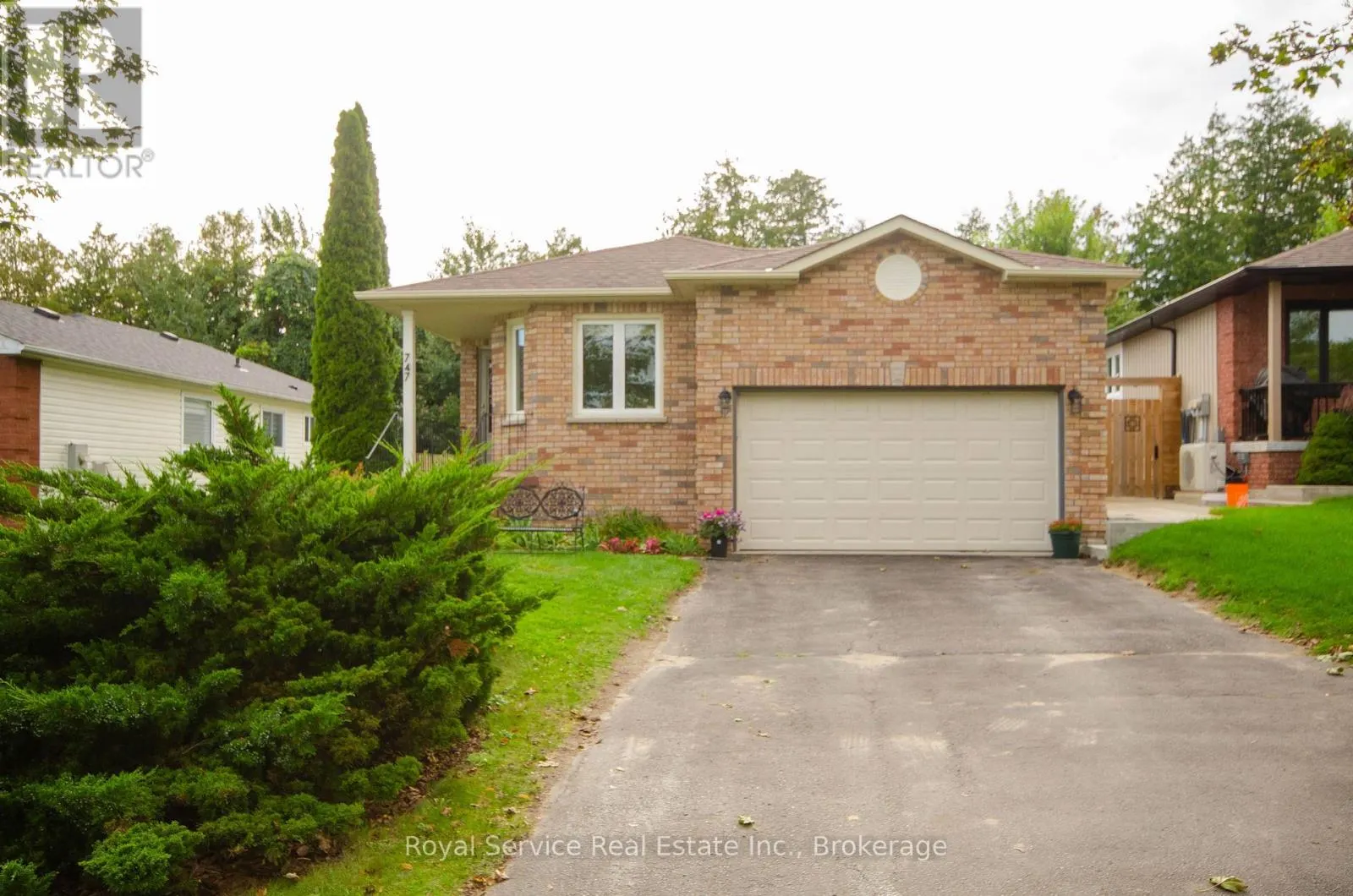747 GREER CRESCENT