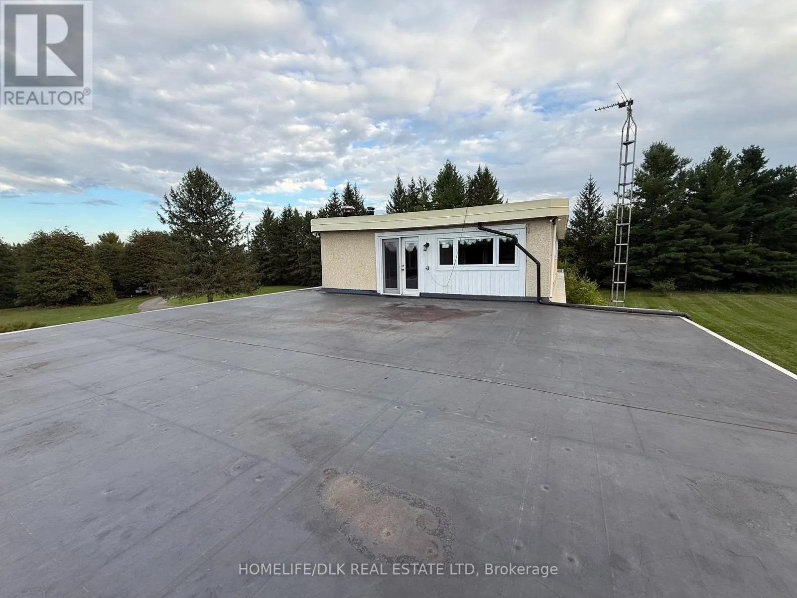 2075 COUNTY ROAD 43 ROAD