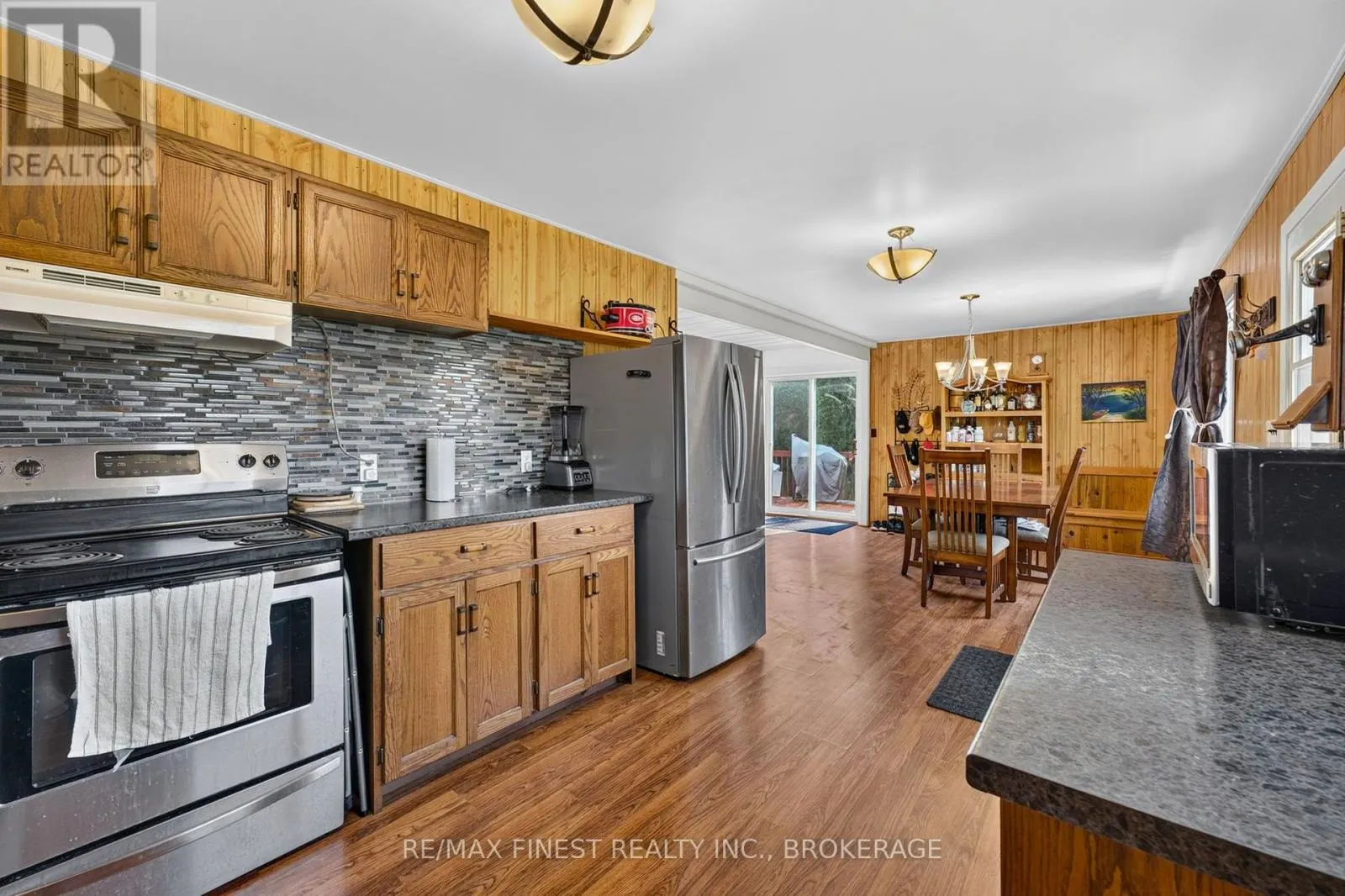54 BAYVIEW DRIVE