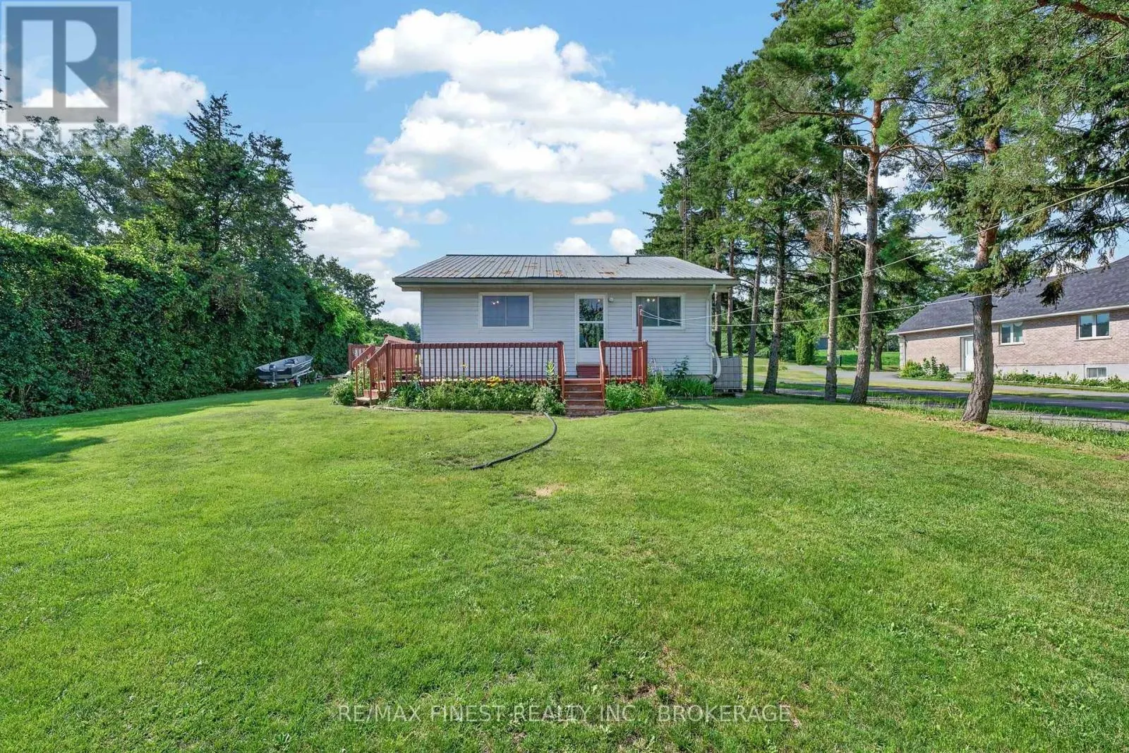 54 BAYVIEW DRIVE