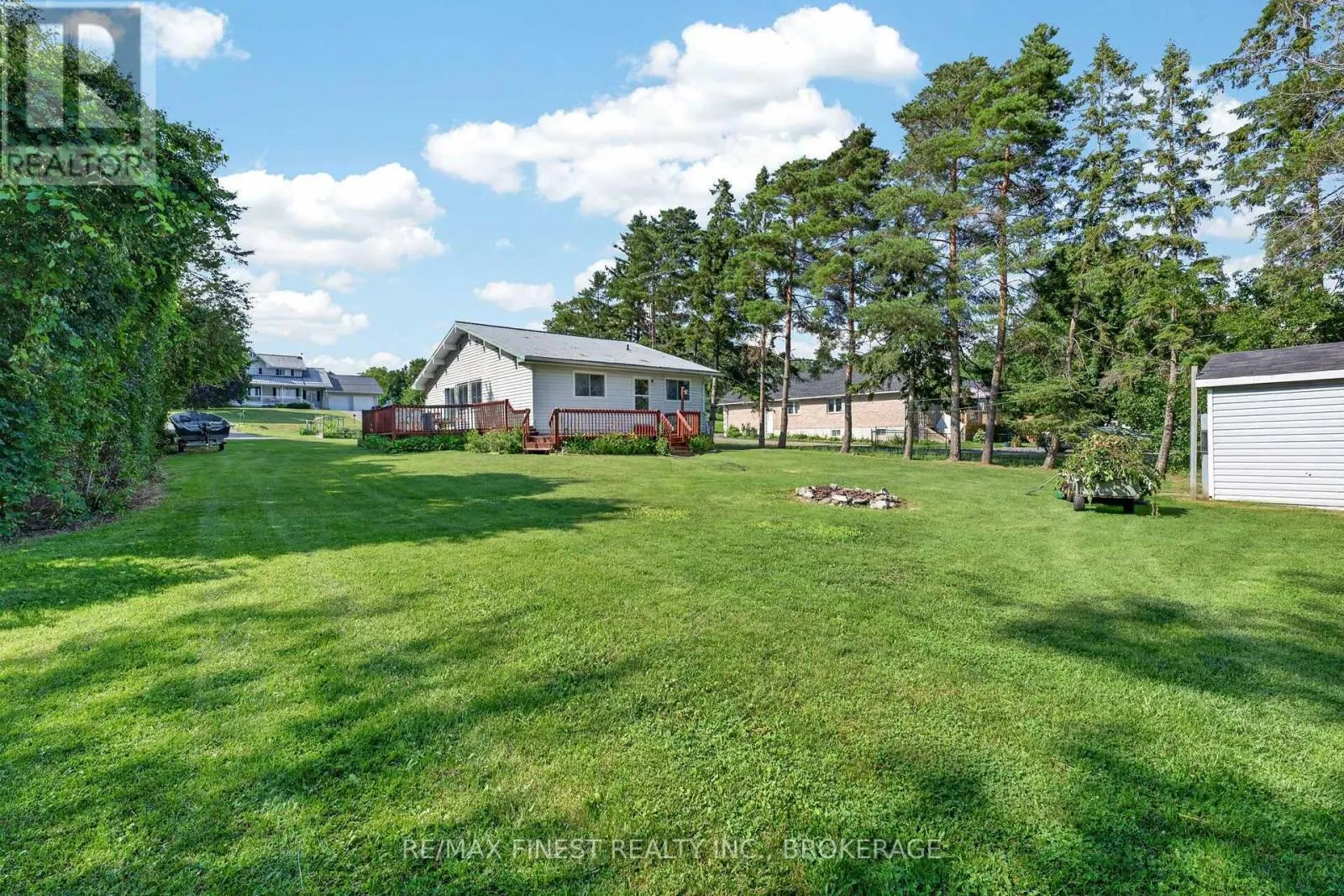 54 BAYVIEW DRIVE