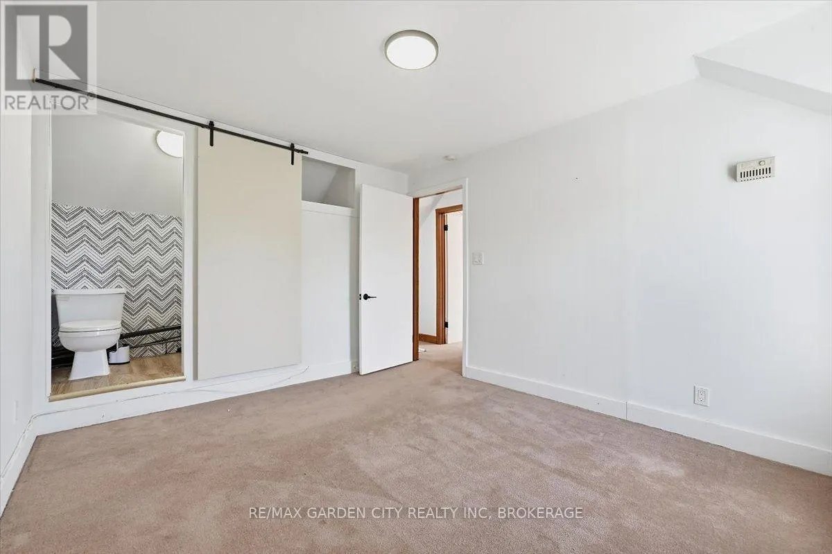 41 PORT ROBINSON ROAD