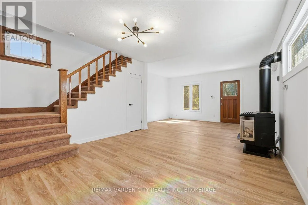 41 PORT ROBINSON ROAD