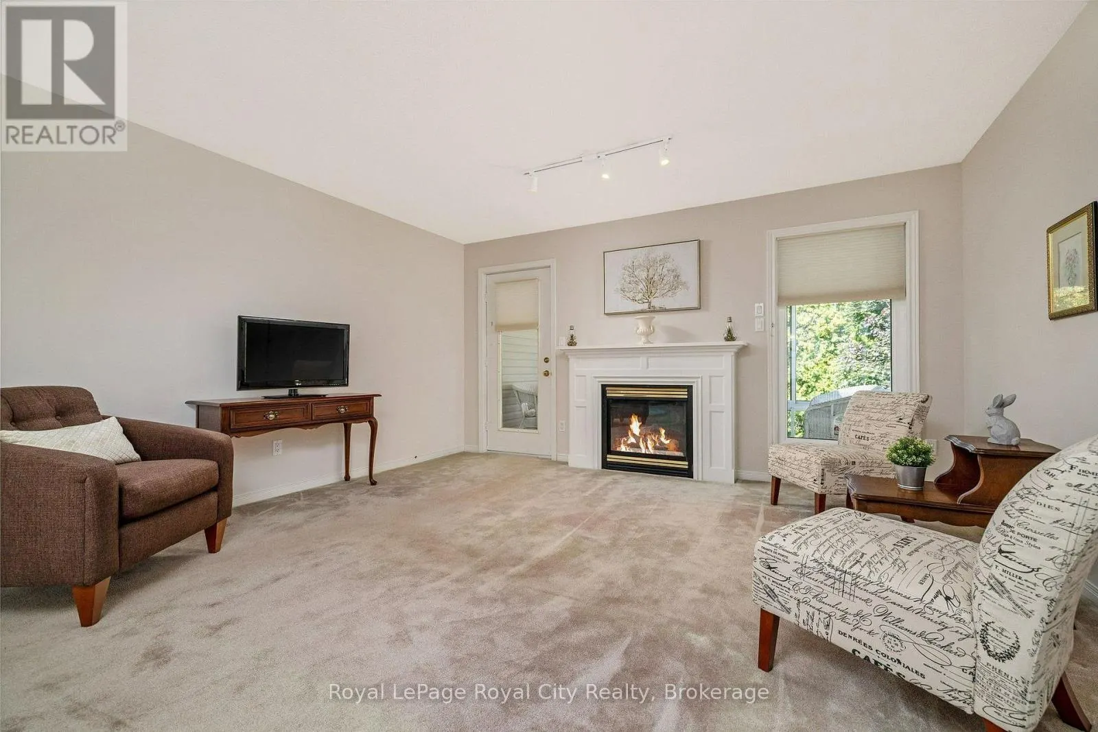 589 HARVEY STREET