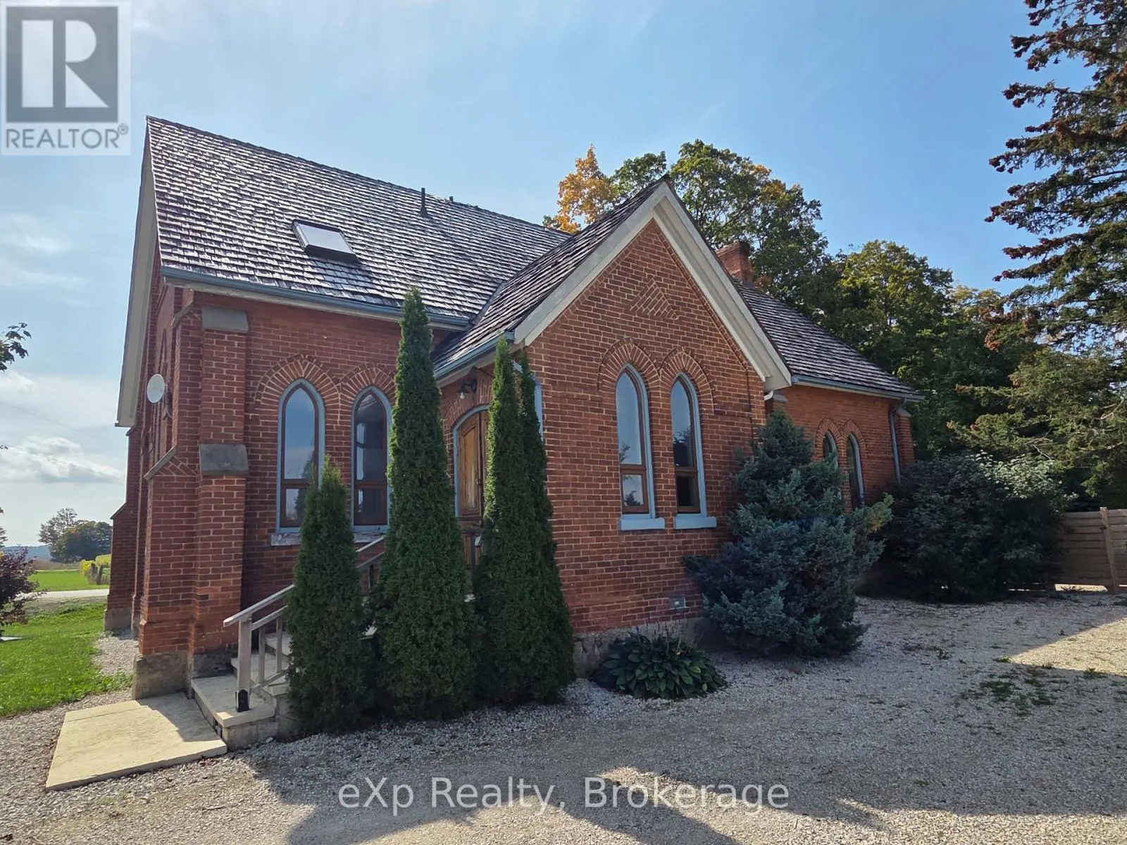 137190 GREY ROAD 12