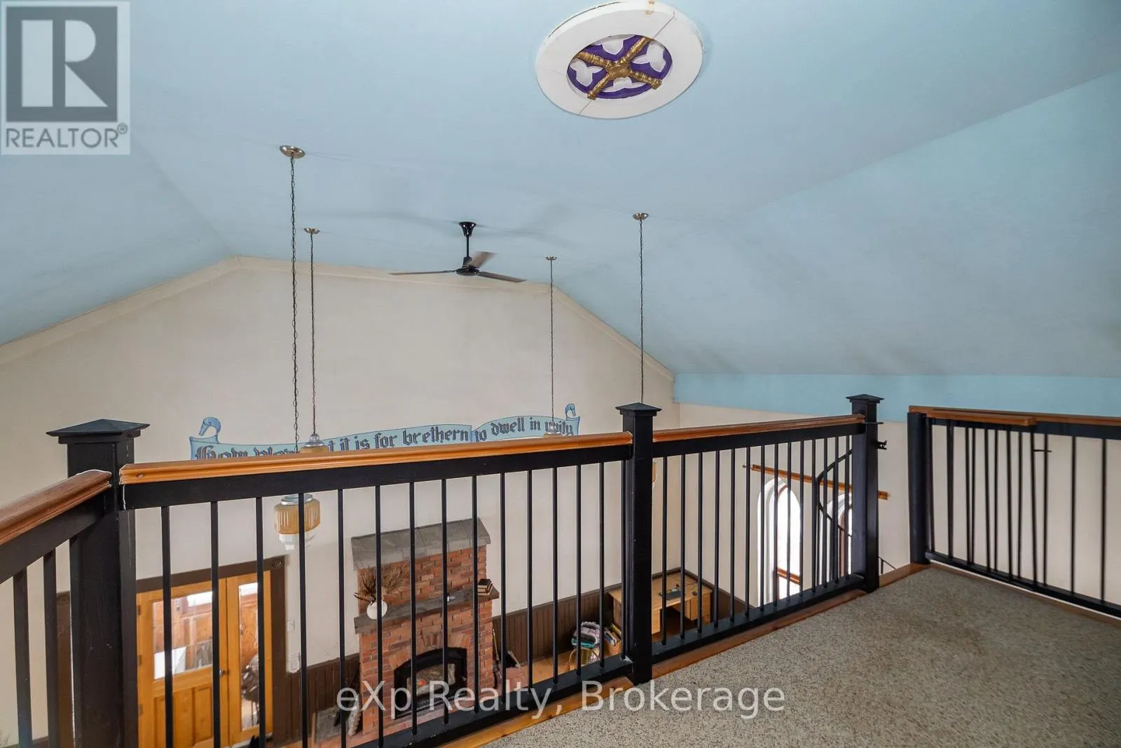 137190 GREY ROAD 12