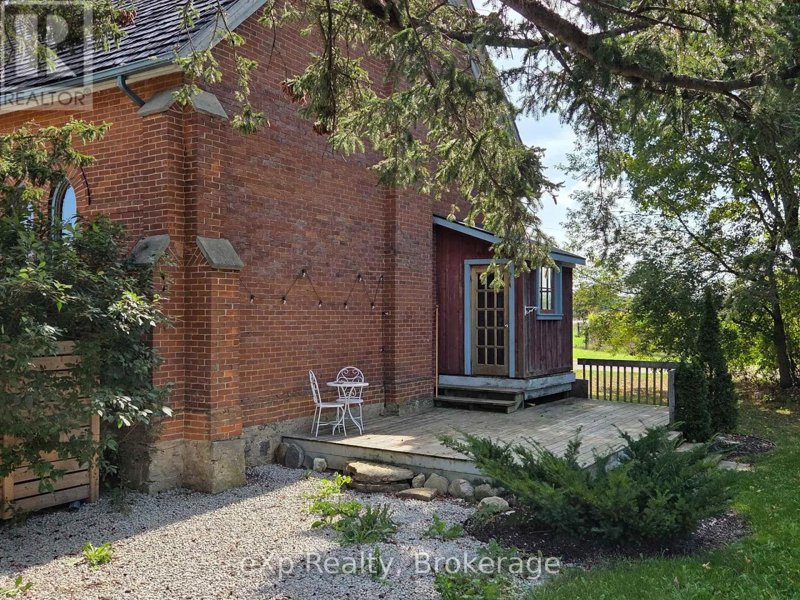 137190 GREY ROAD 12
