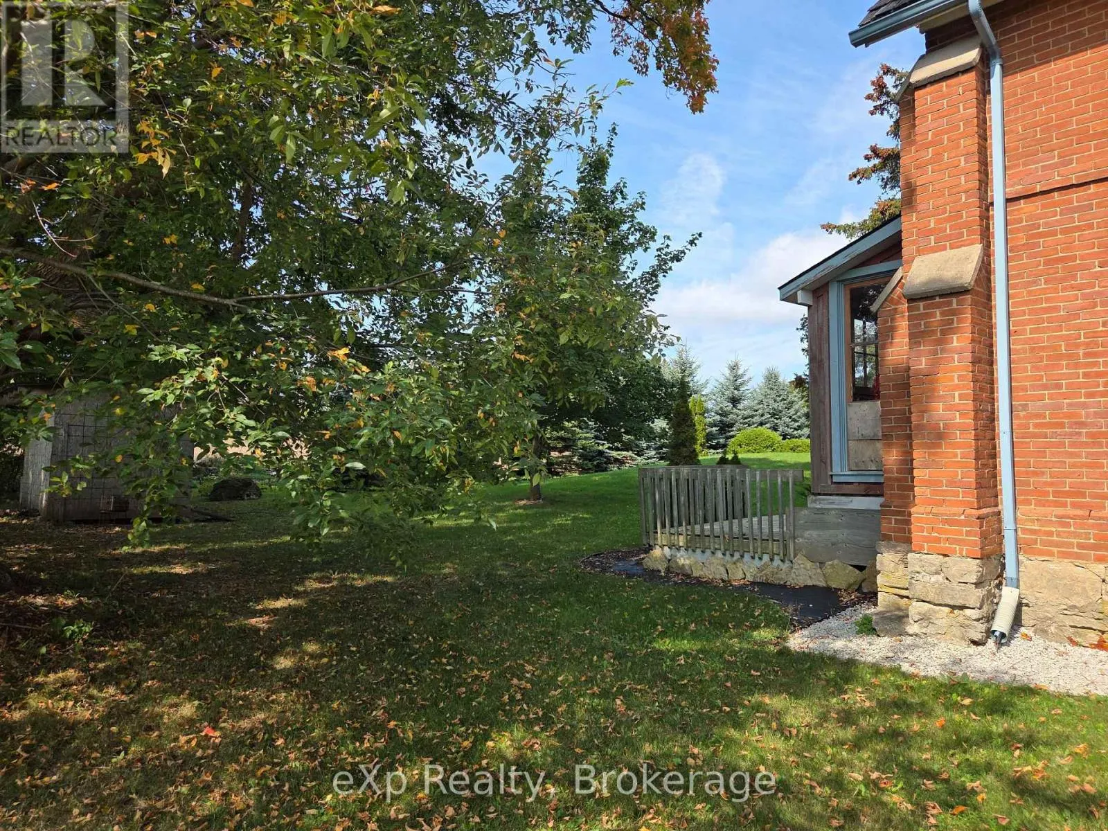 137190 GREY ROAD 12