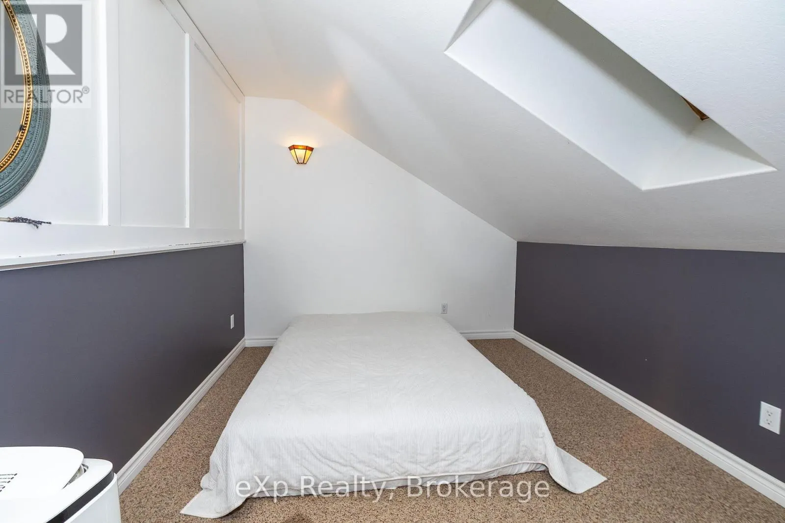 137190 GREY ROAD 12